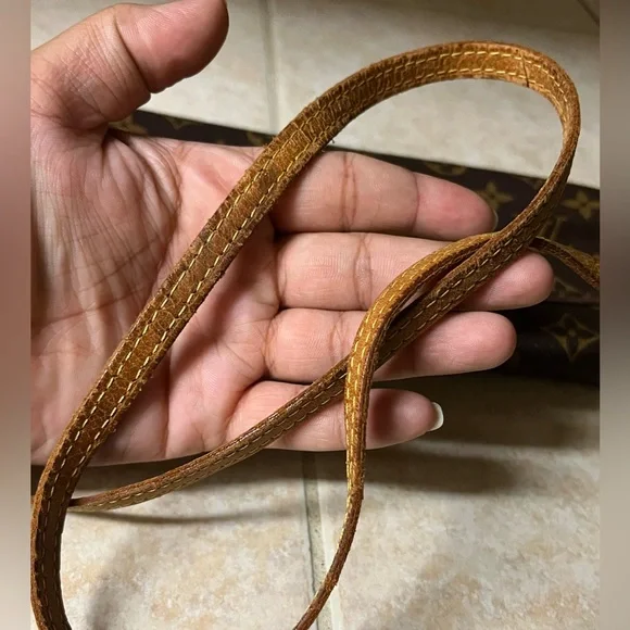 Louis Vuitton Twin Pochette GM Monogram Crossbody Bag - Picture 8 of 13